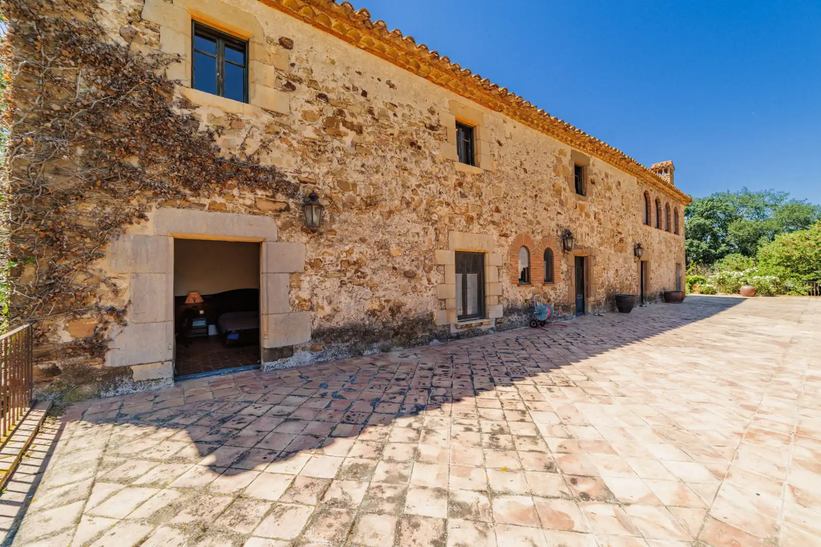 Exterior view of Country homes for sale in Parlavà  with Air Conditioner, Private garden and Terrace