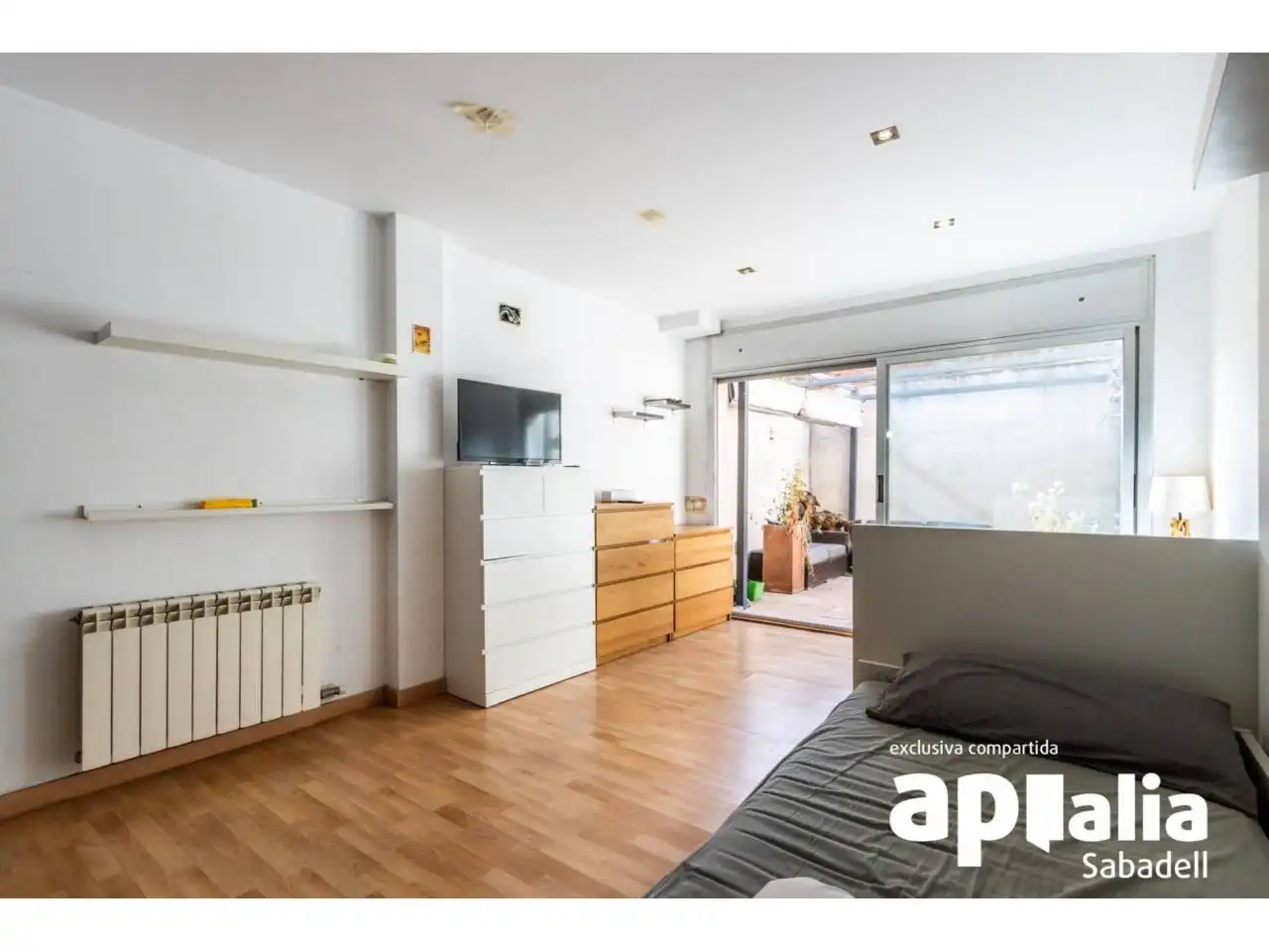 Habitación de Casa o chalet en venta en Sabadell con Aire acondicionado, Calefacción y Jardín privado