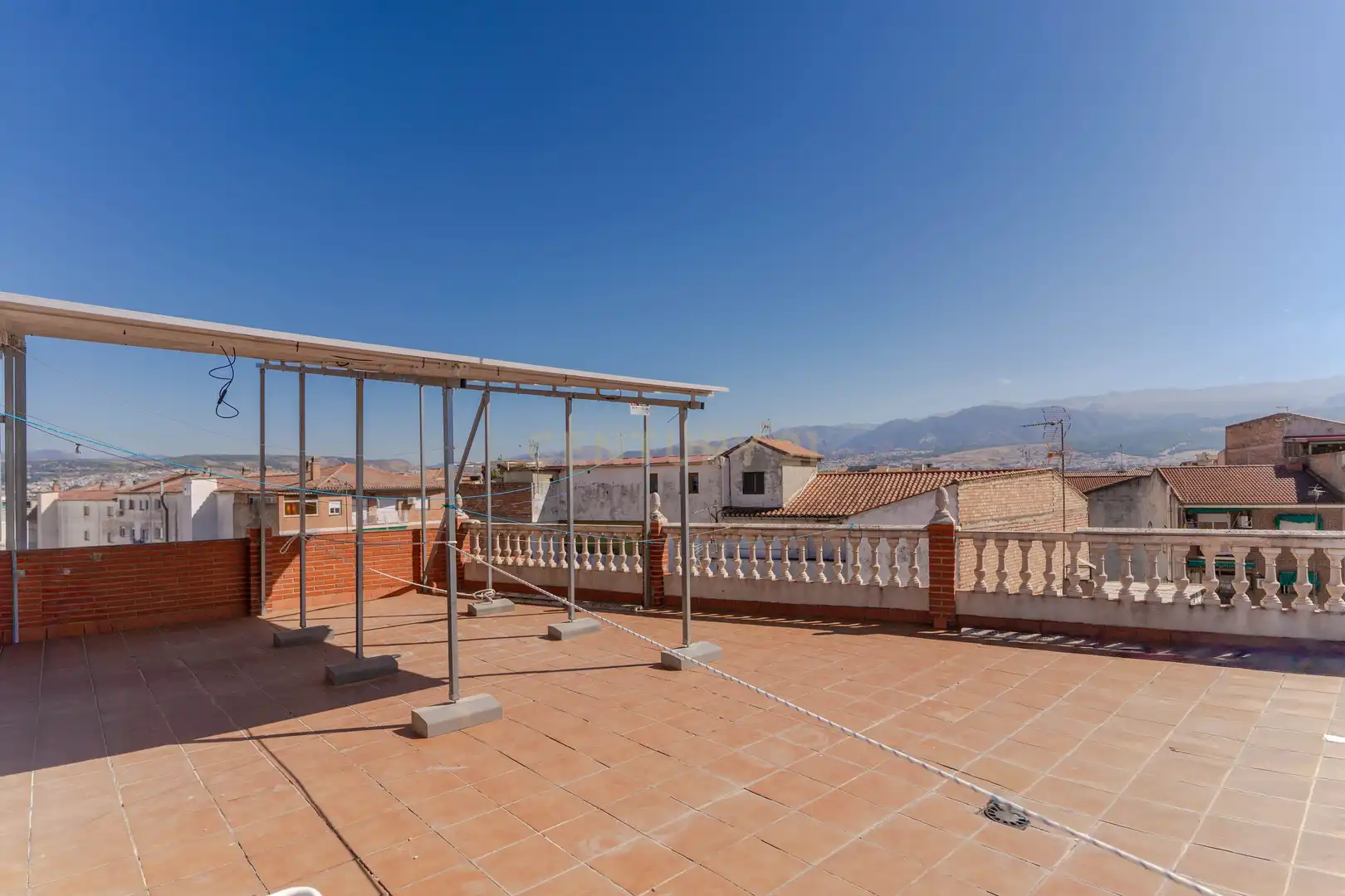 Terrassa de Casa o xalet en venda en Avda. De los Ogíjares