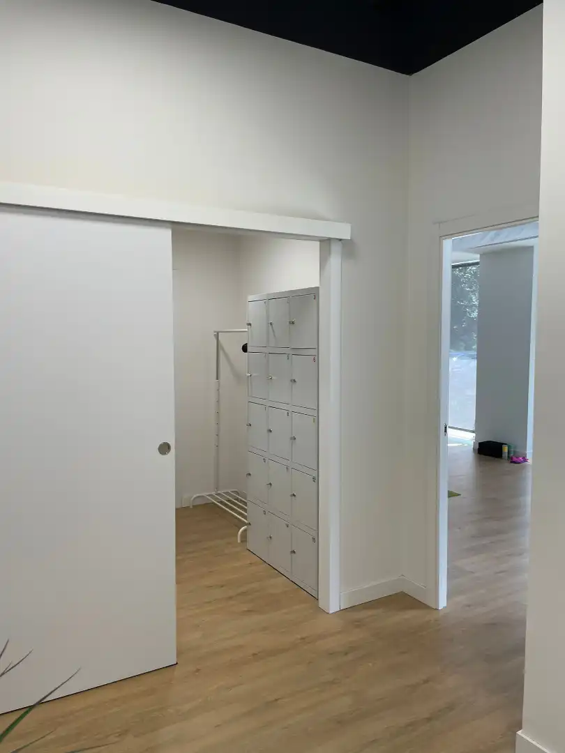 Commercial properties for sale in Alcorcón  with Air Conditioner and Alarm