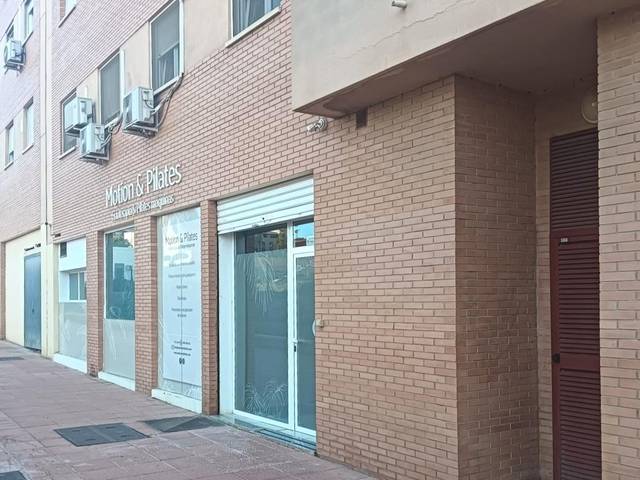 Piso en Venta en Alhadra en Los Molinos - Villa Blanca
