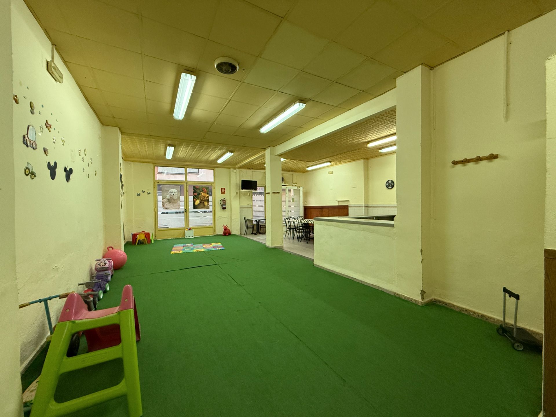 Premises for sale in Castellón de la Plana / Castelló de la Plana  with Air Conditioner and Furnished