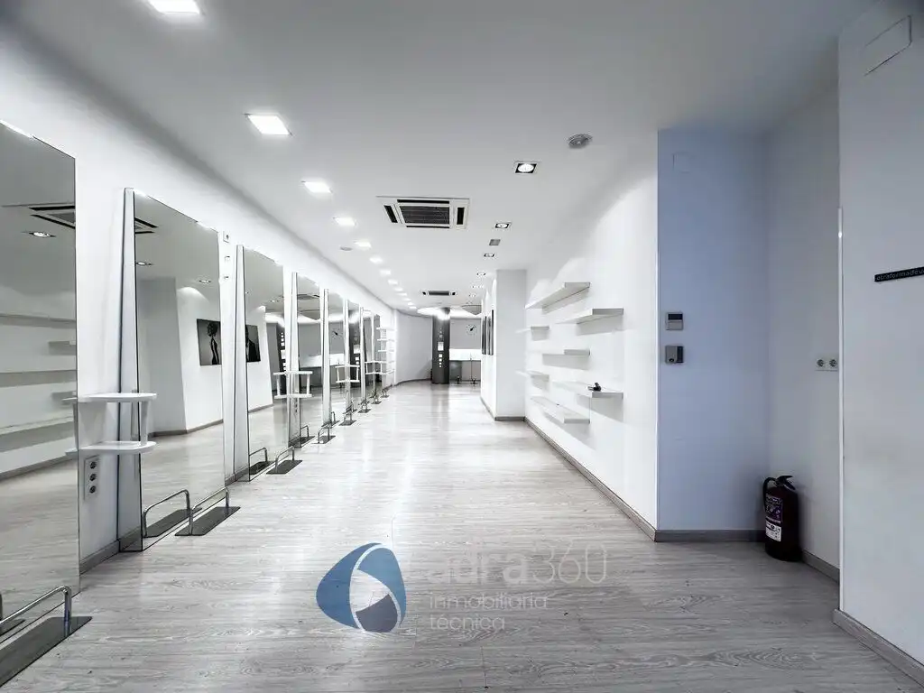 Business premises for sale in Portugal, imagen 2