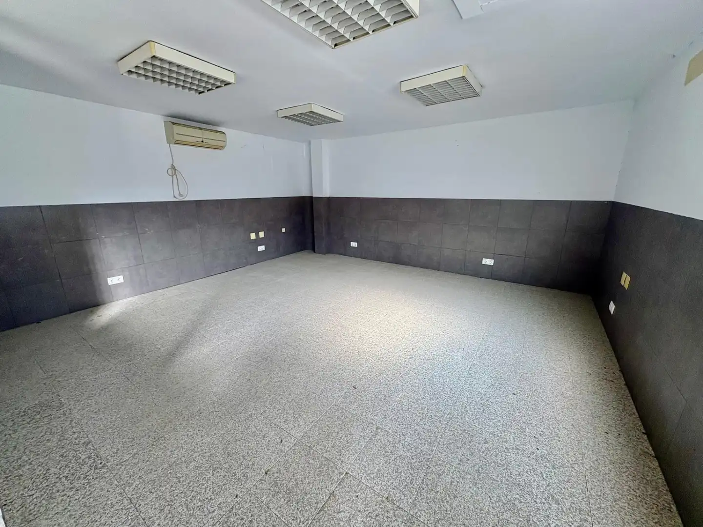 Nave industrial en venta en Corazón de María
