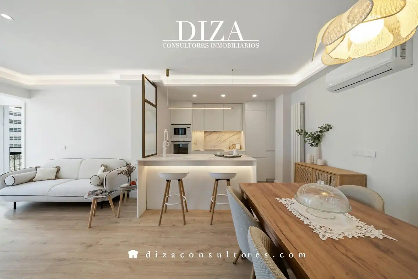 Bedroom of Flat for rent in Madrid  with Air Conditioner, Heating and Furnished