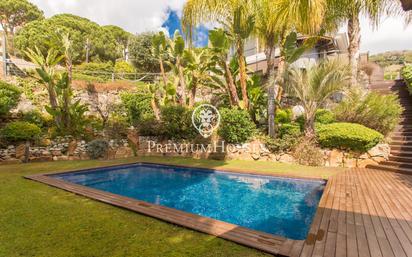 Piscina de Casa o xalet en venda en Cabrils amb Aire condicionat, Calefacció i Jardí privat