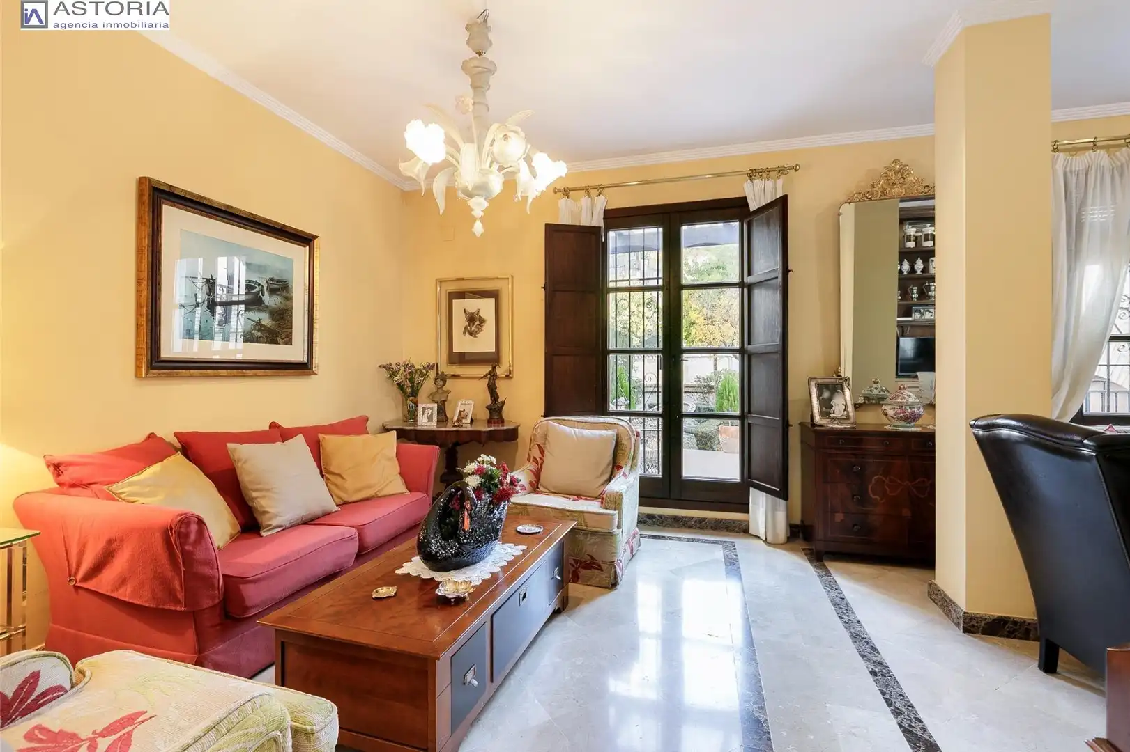 Casa pareada con jardín en venta en DEL CHAPIZ, imagen 2