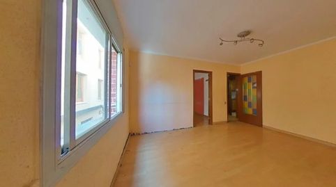 Foto 3 de Piso en venta en Carrer D'en Singuerlin, Singuerlín, Santa Coloma de Gramenet