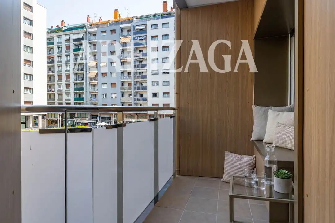 Terraza de Piso en venta en Donostia - San Sebastián  con Calefacción, Terraza y Balcón