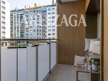 Wohnung mit Balkon zum Verkauf in Plaza las Armerías 2