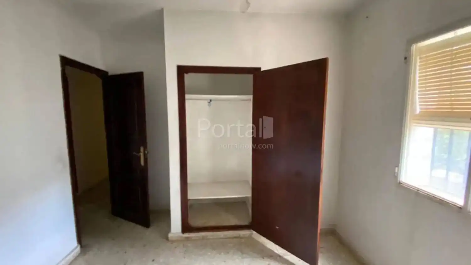 Dormitori de Casa o xalet en venda en Piedrabuena amb Aire condicionat, Calefacció i Jardí privat