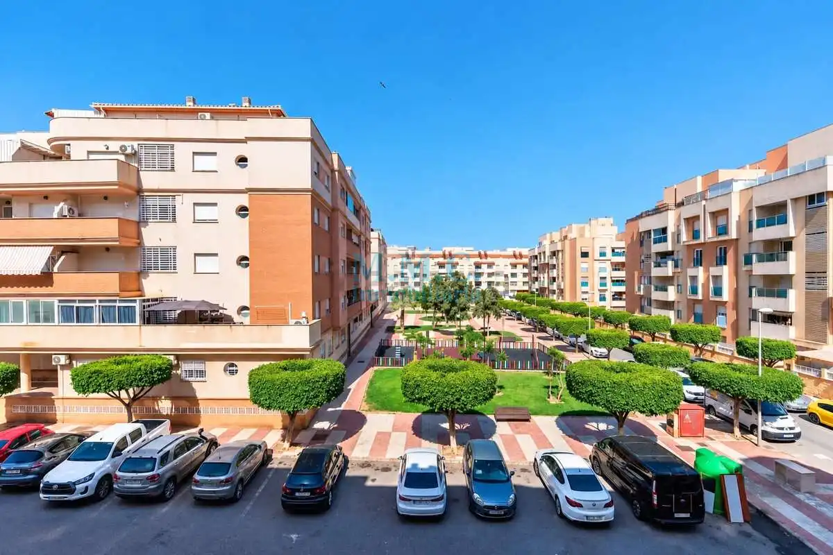 Appartement avec terrasse à vendre à Roquetas de Mar ciudad, imagen 15