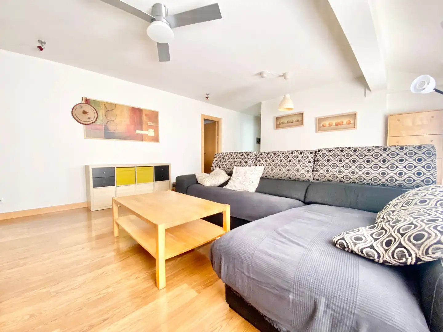 Wohnzimmer von Dachboden zur Miete in Vitoria - Gasteiz