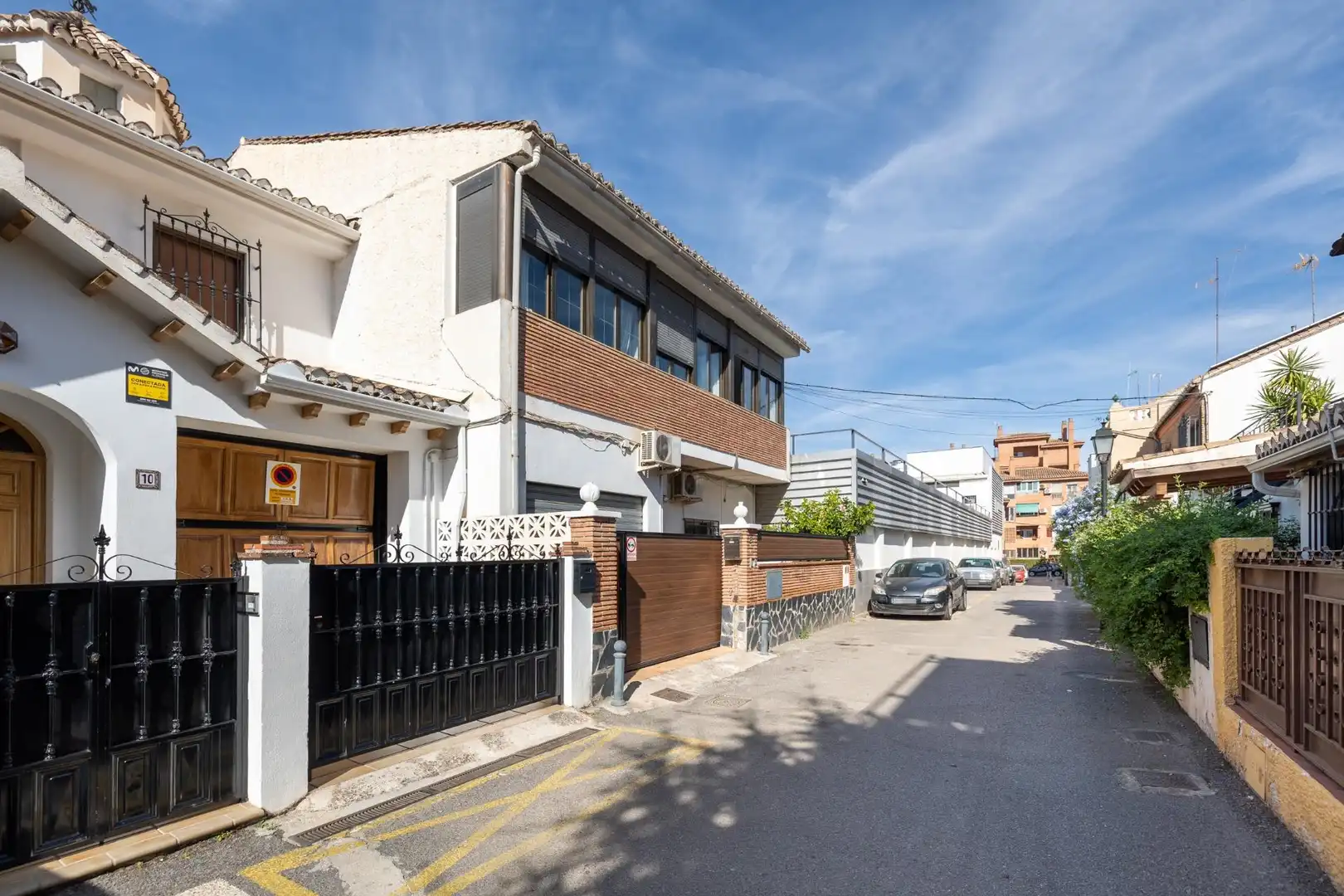 Exterior view of Houses for sale in Granada  with Air Conditioner, Heating and Private garden