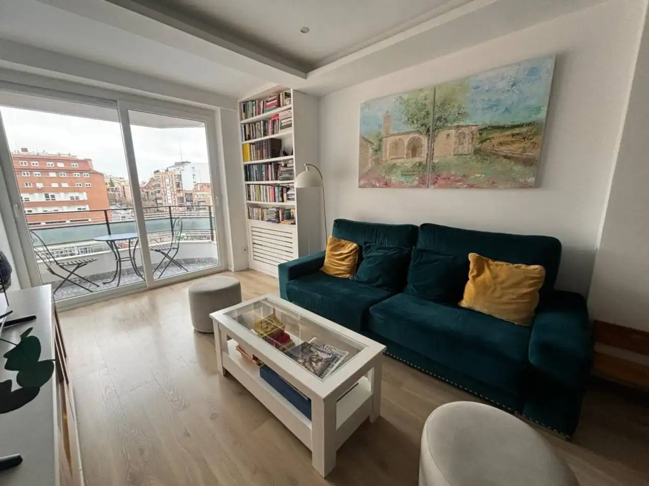 Sala de estar de Piso en venta en Madrid con Calefacción, Terraza y Trastero