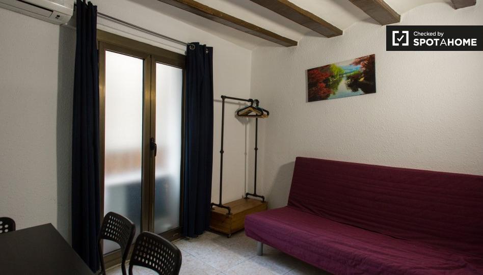 Foto 1 de Pis de lloguer a El Raval, Barcelona