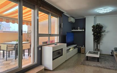 Living room of Attic for sale in  Valencia Capital  with Air Conditioner and Terrace