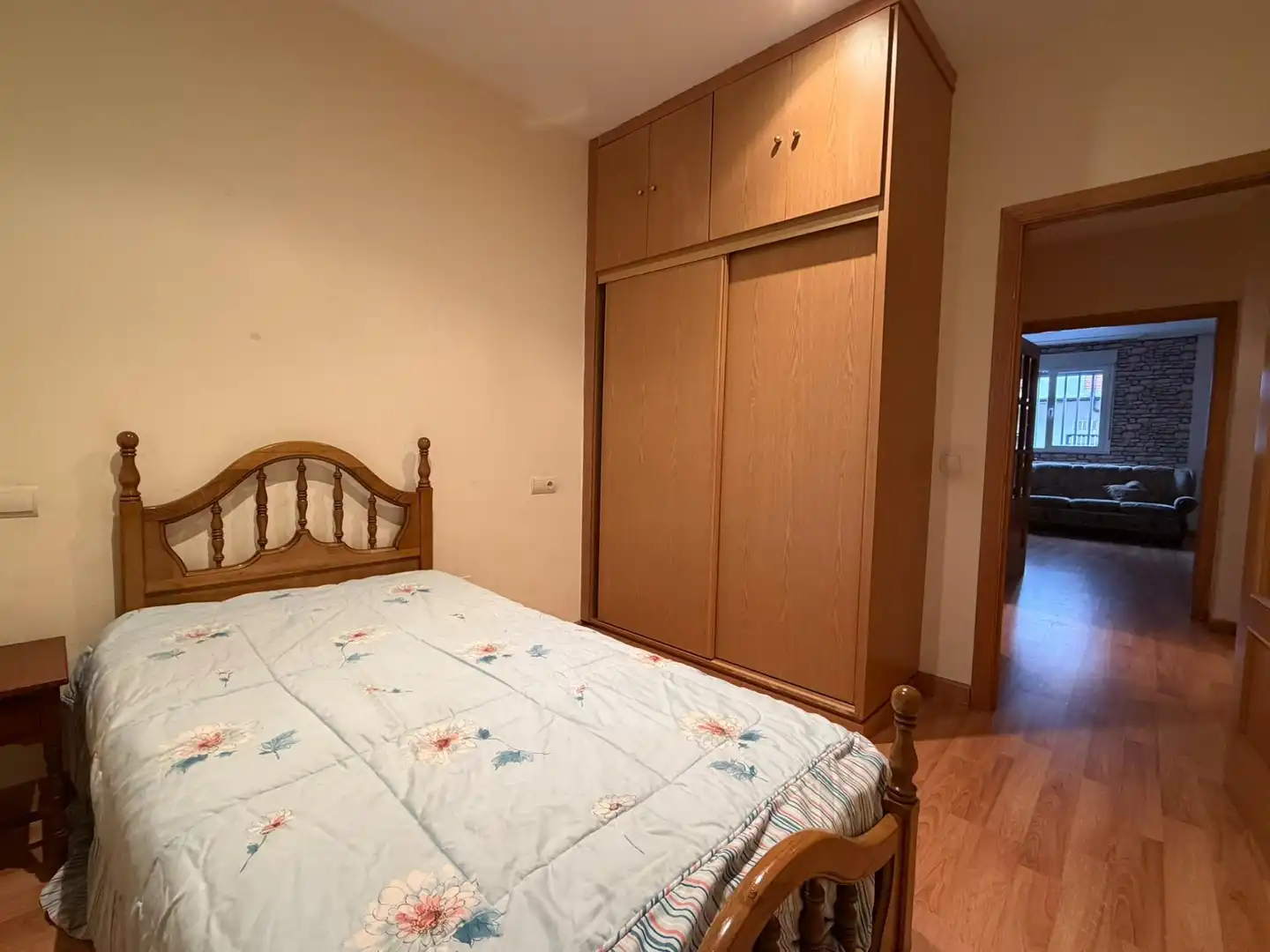 Habitación de Apartamento en venta en Ponferrada con Calefacción y Trastero
