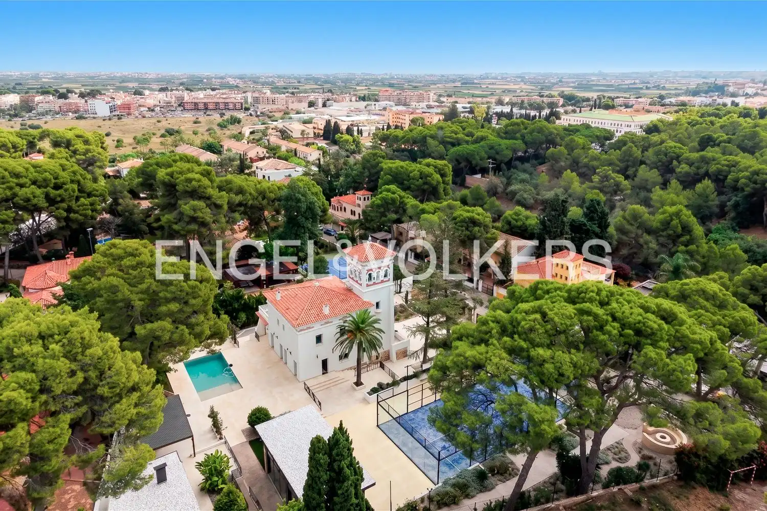 Exterior view of Houses for rent in Campolivar