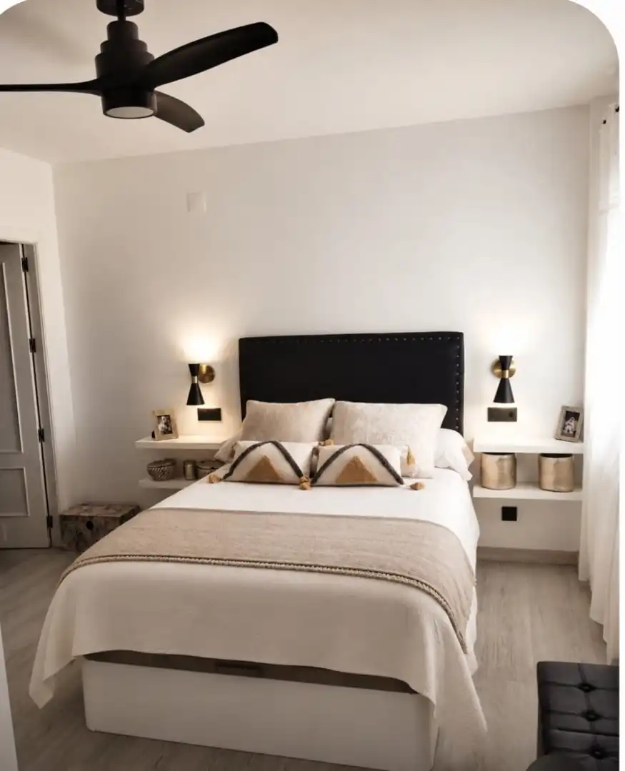 Bedroom of Flat for rent in Úbeda  with Air Conditioner, Terrace and Storage room