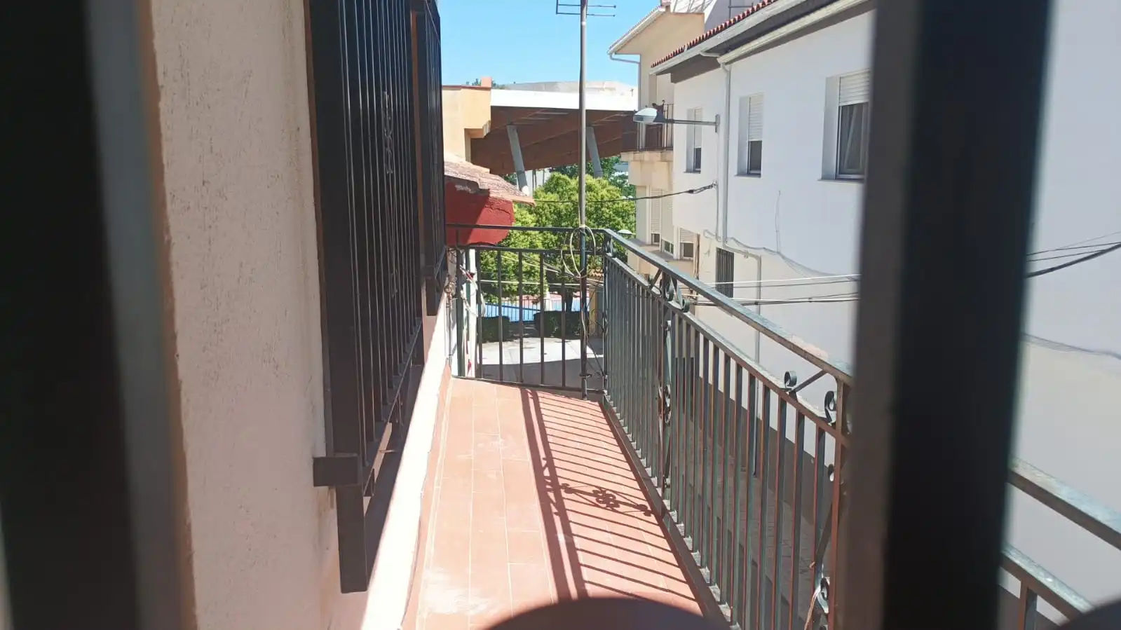 Balcony of Houses for rent in Baza  with Storage room, Furnished and Washing machine