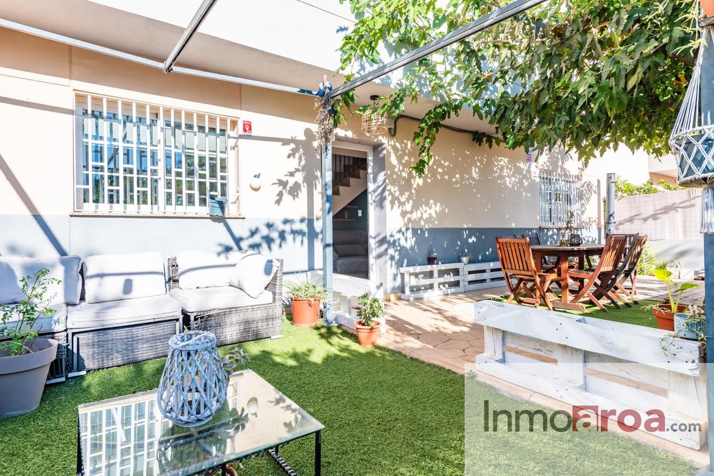 Terrace of House or chalet for sale in Almazora / Almassora  with Air Conditioner, Private garden and Terrace