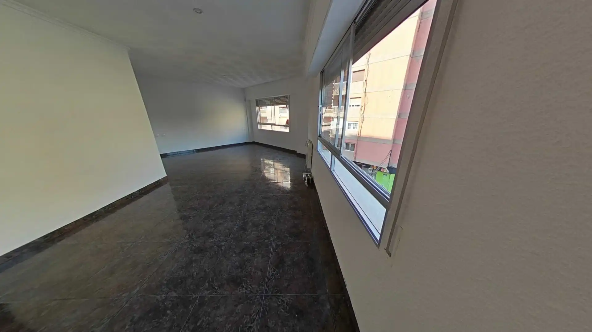 Bedroom of Flat for sale in Valencia