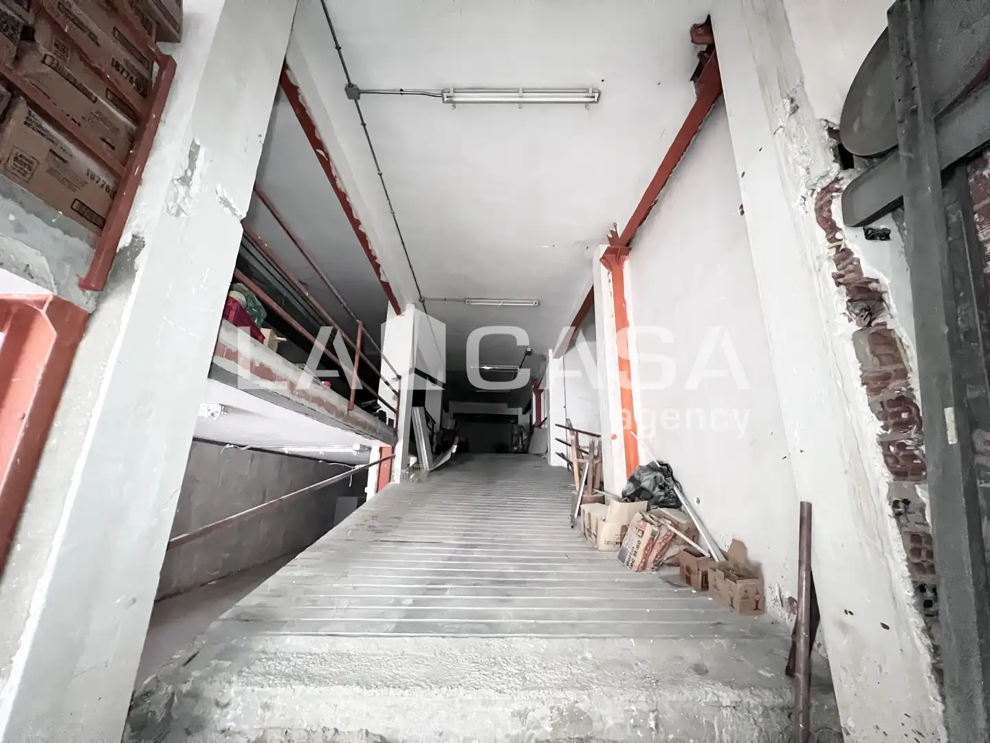 Local comercial en venta en Artigues - Llefià, imagen 14