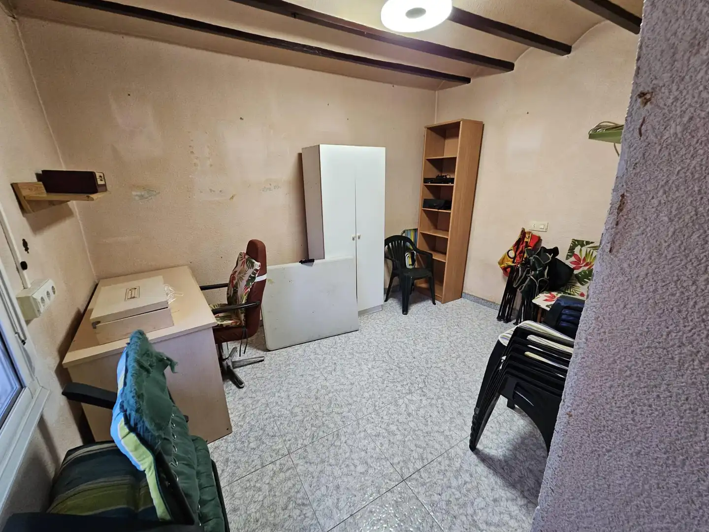 Detached homes for sale in Monóvar  / Monòver  with Air Conditioner, Heating and Storage room