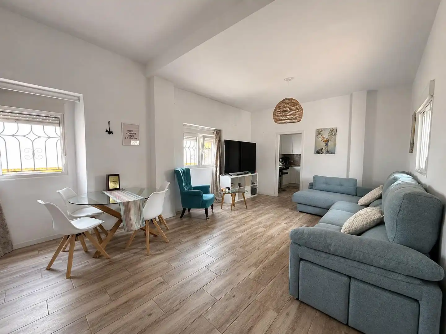 Sala de estar de Casa adosada en venta en San Roque con Trastero, Amueblado y Alarma