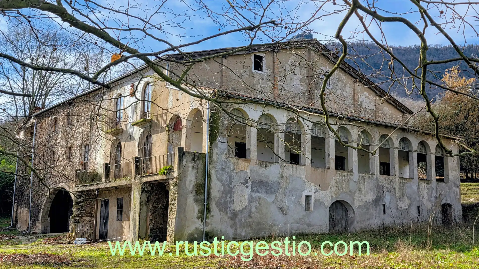 Finca rústica en venda a La Vall d'en Bas