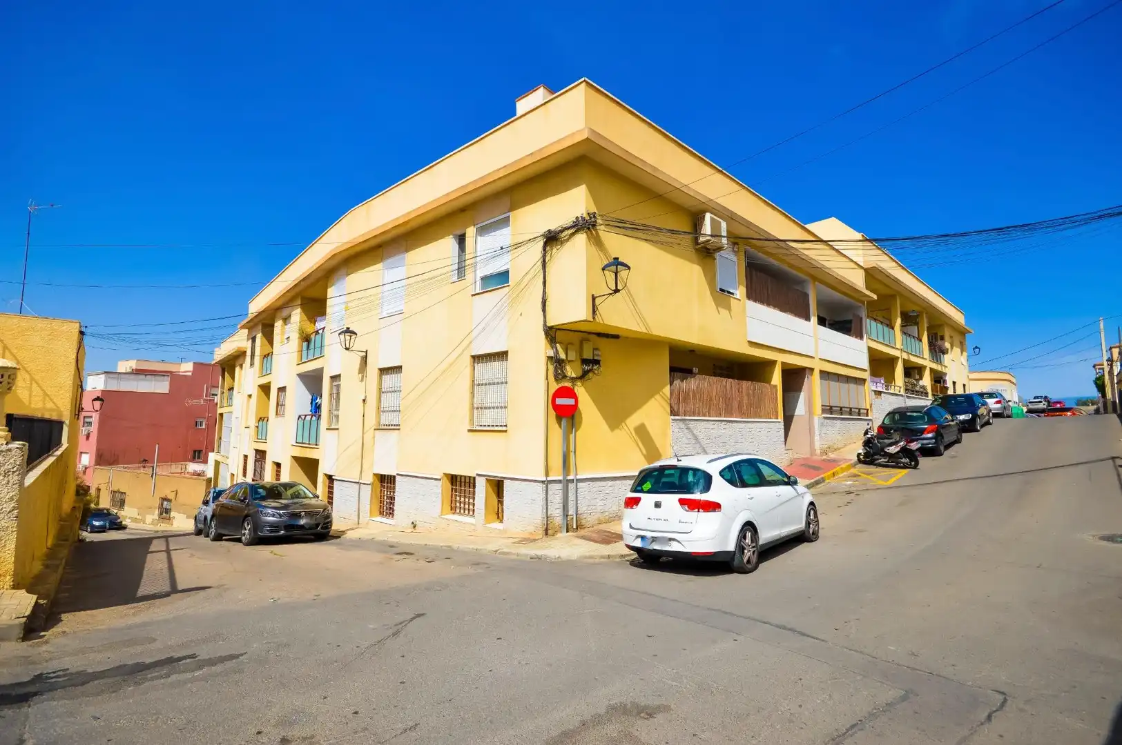 Außenansicht von Dachboden zum Verkauf in Viator mit Klimaanlage, Heizung und Terrasse