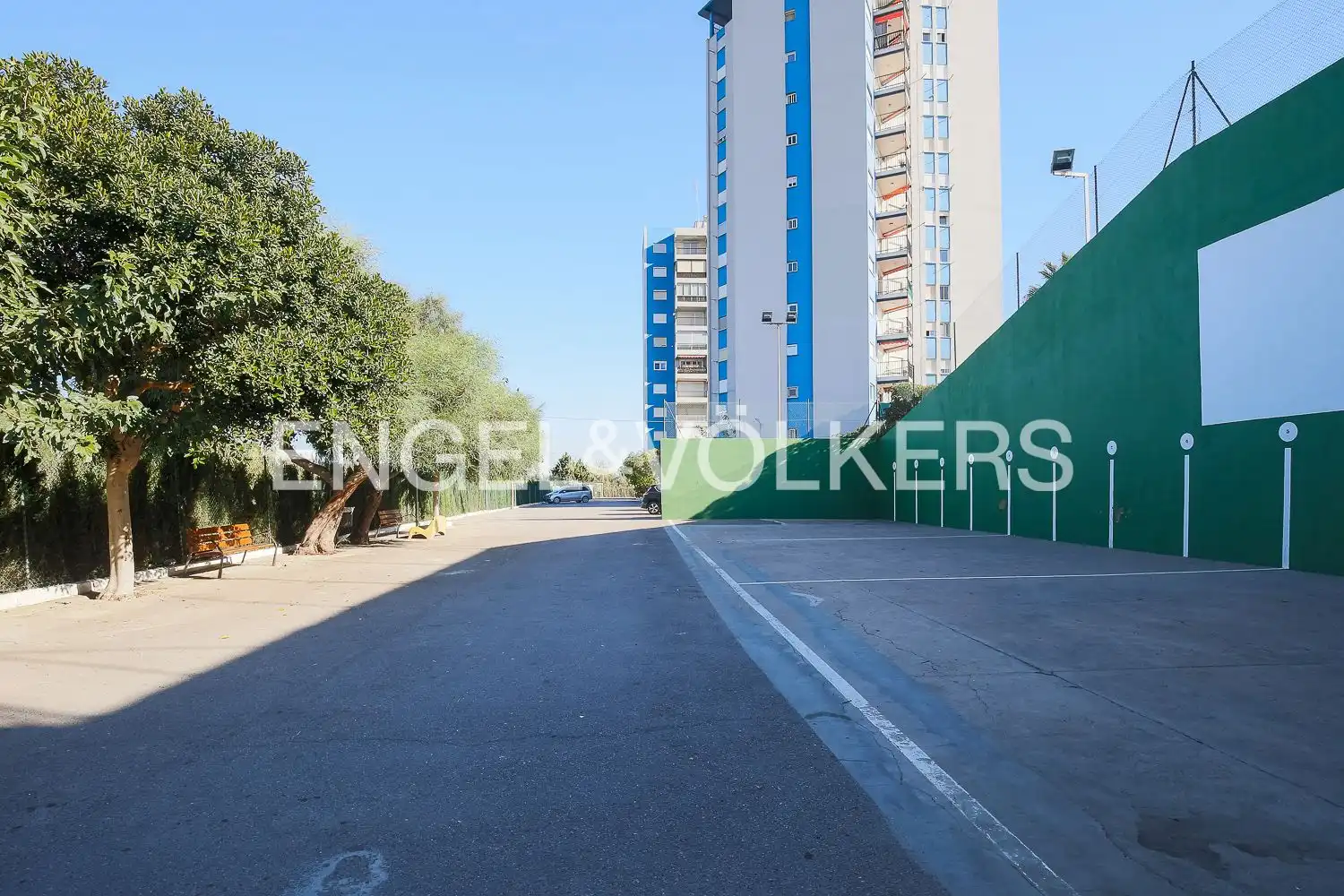 Exterior view of Flat for rent in El Puig de Santa Maria  with Heating, Terrace and Swimming Pool