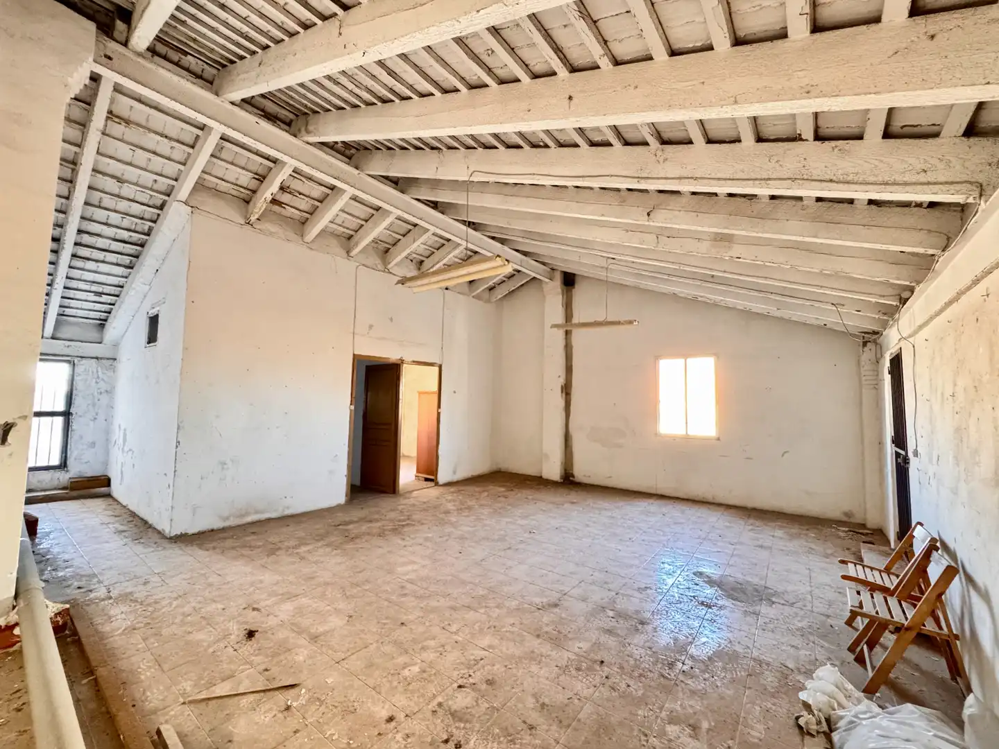 Gebäude zum Verkauf in Massamagrell