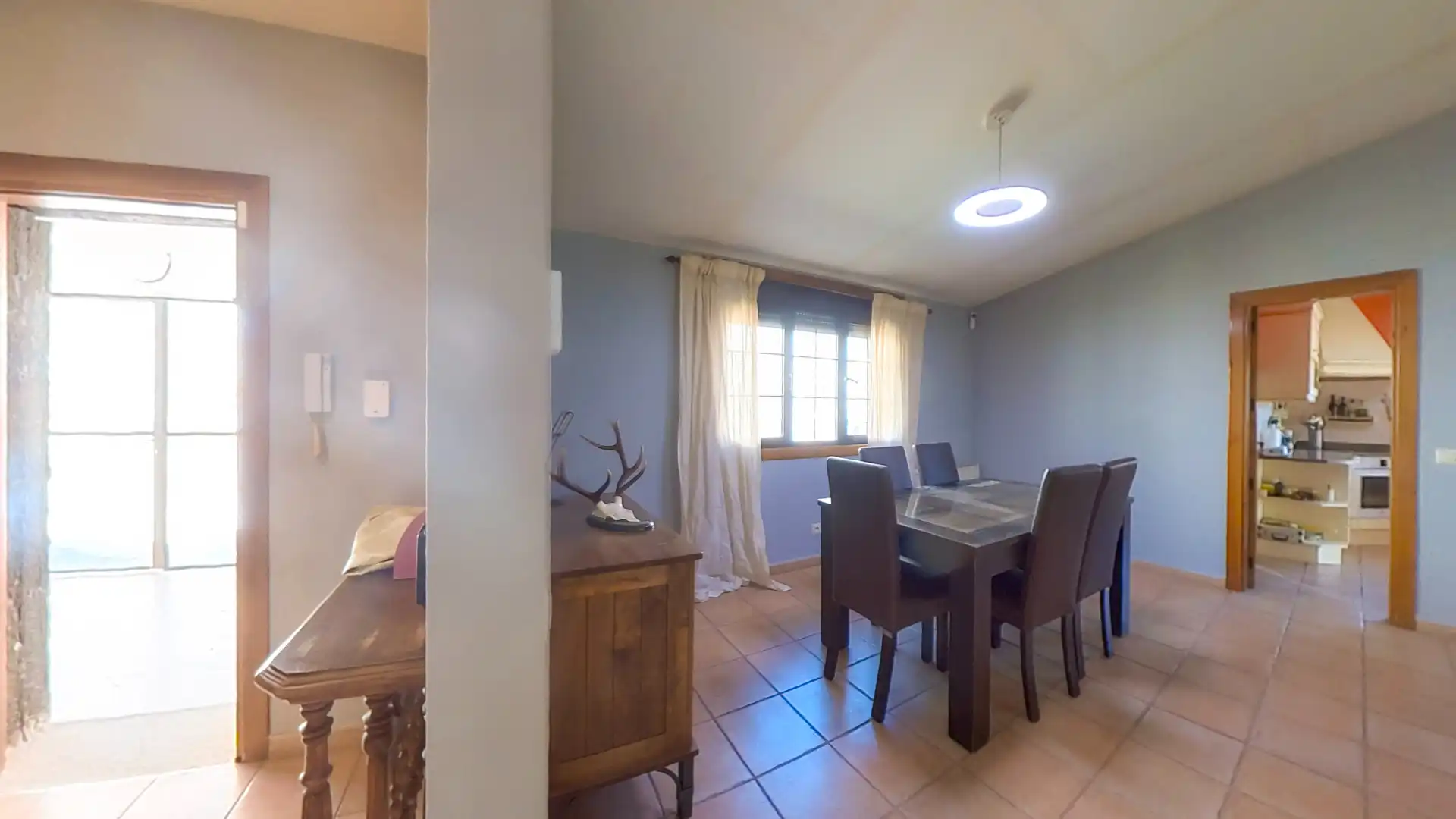 Menjador de Casa o xalet en venda en Galapagar amb Aire condicionat, Jardí privat i Forn