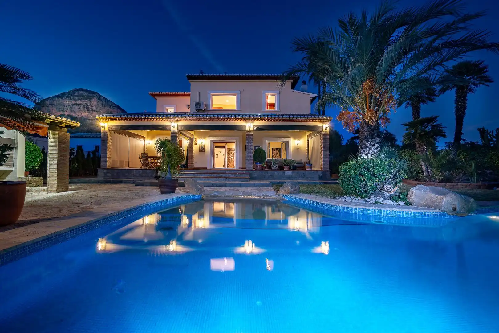 Swimming pool of Houses for sale in Jávea / Xàbia  with Air Conditioner, Heating and Private garden