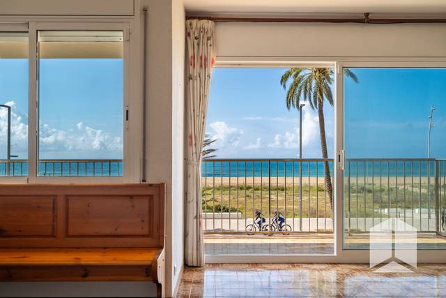 Piso en Venta en Passeig Marítim en Baixador