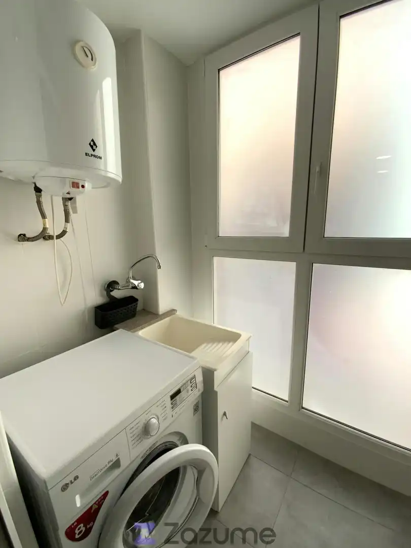 Wohnung zur Miete in Av. Vicent Blasco Ibáñez, Riba-roja de Túria