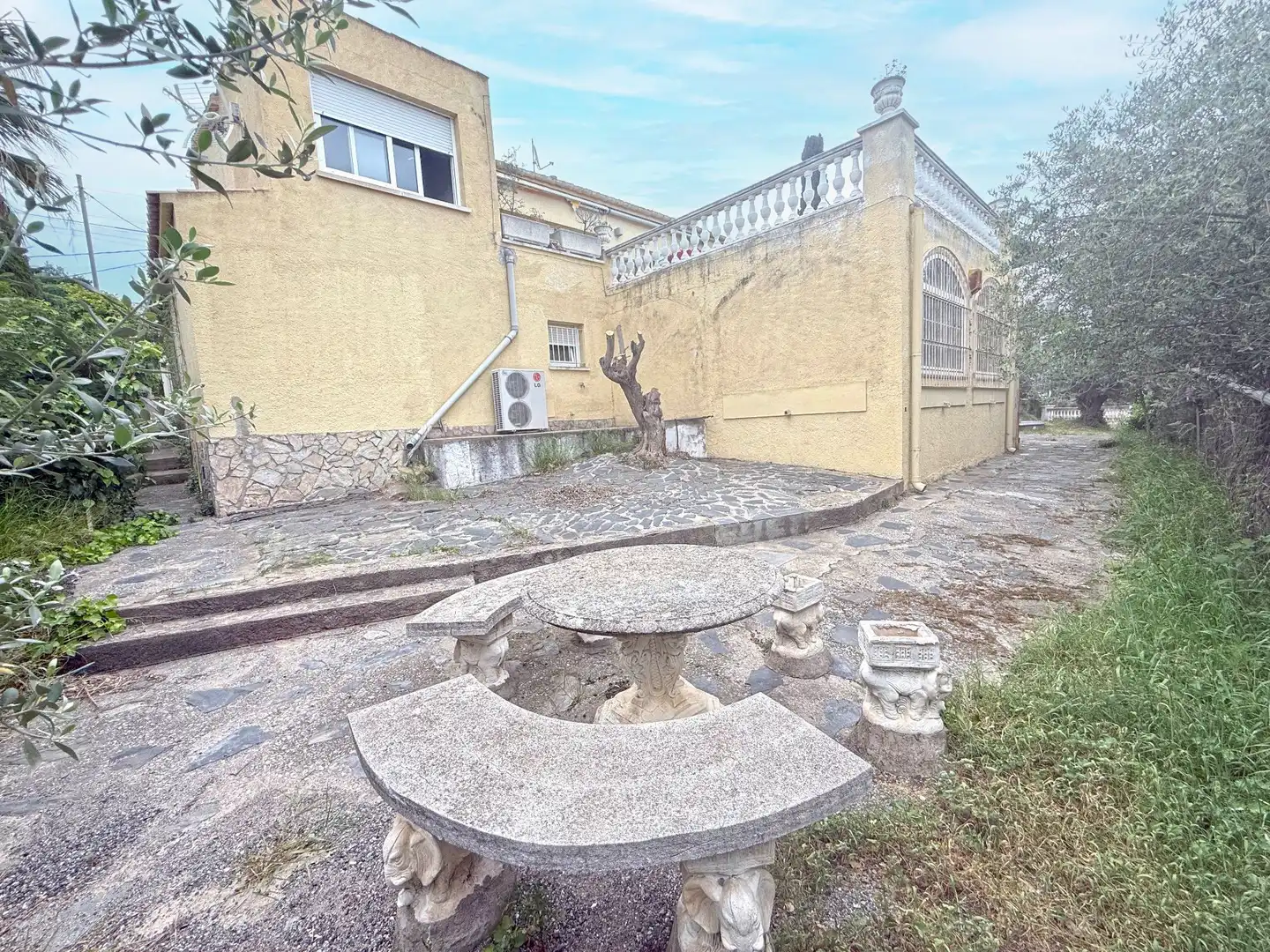 Terrassa de Casa o xalet en venda en Roses amb Aire condicionat, Calefacció i Jardí privat