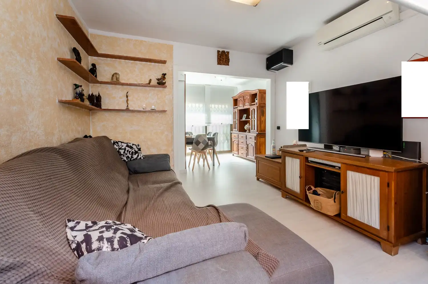 Sala de estar de Piso en venta en Barcelona con Aire acondicionado, Calefacción y Parquet