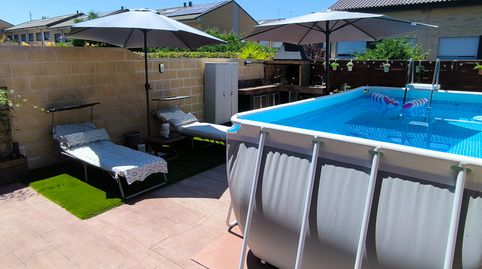 Foto 3 de Casa adosada en venta en Villalbilla pueblo, Villalbilla