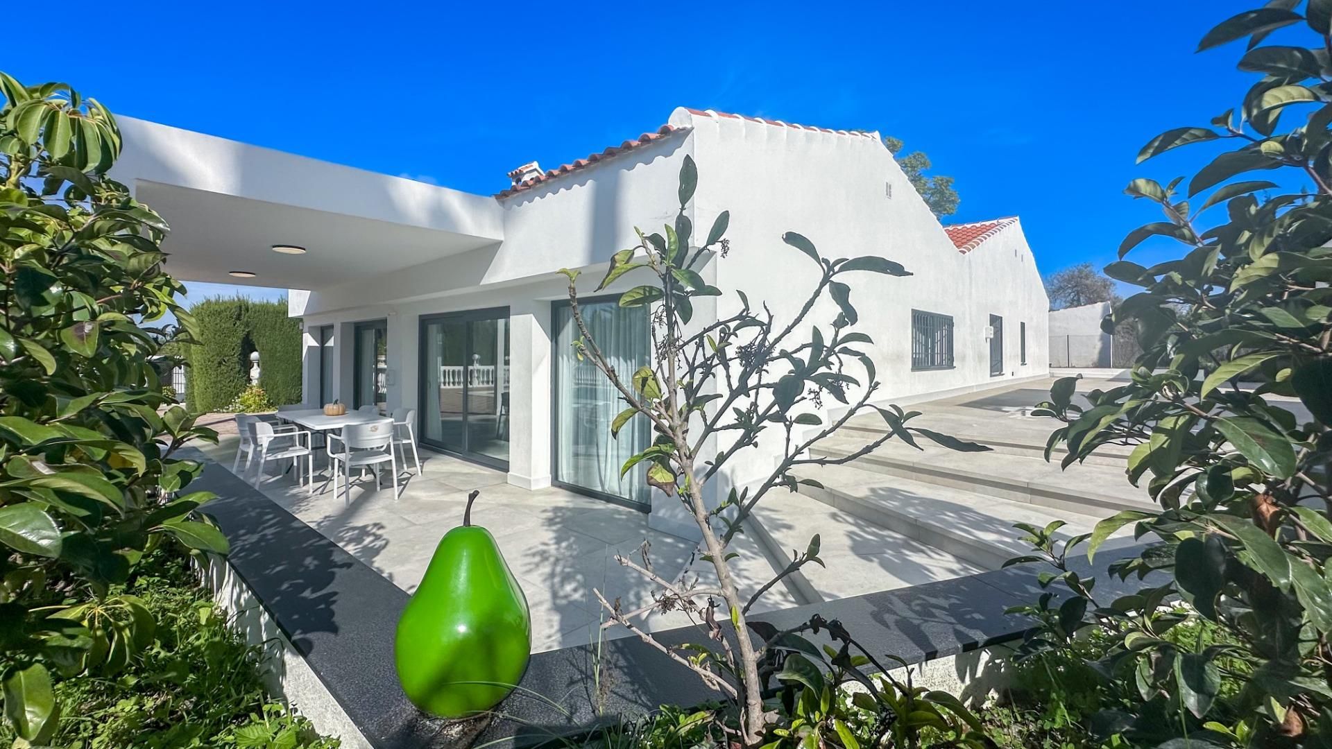 Exterior view of House or chalet for sale in Alhaurín El Grande  with Air Conditioner, Heating and Private garden