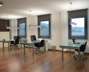 Büro miete in La Roca del Vallès mit Klimaanlage und Heizung