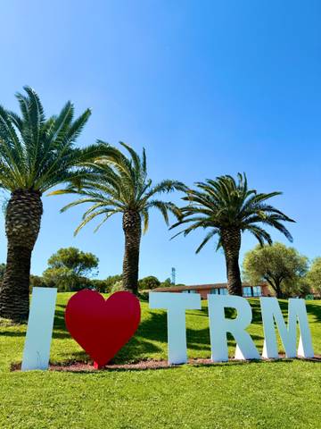 Casa-chalet en Venta en Vila del Golf en Navata