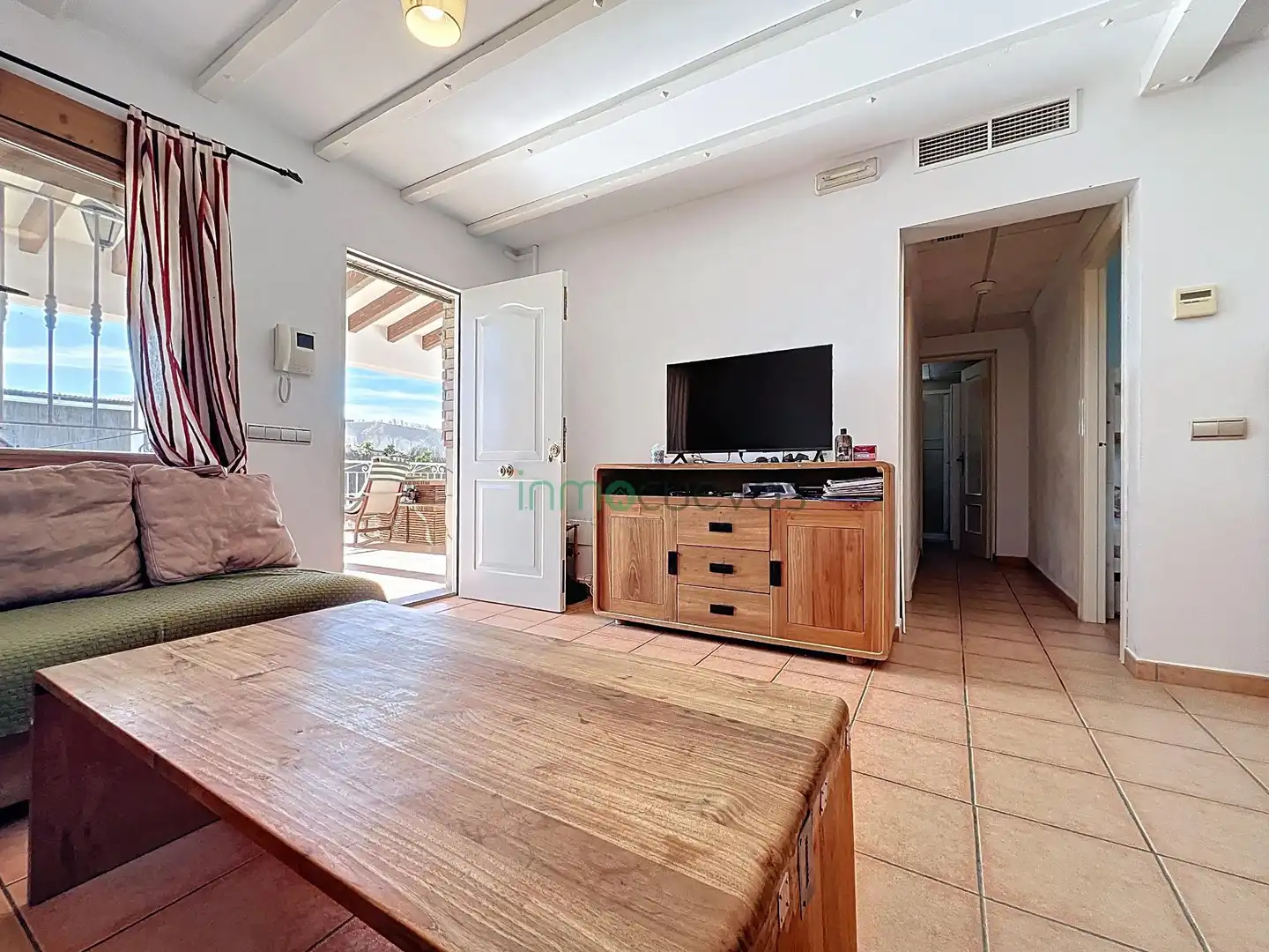 Sala d'estar de Finca rústica en venda en Cuevas del Almanzora amb Aire condicionat, Jardí privat i Terrassa