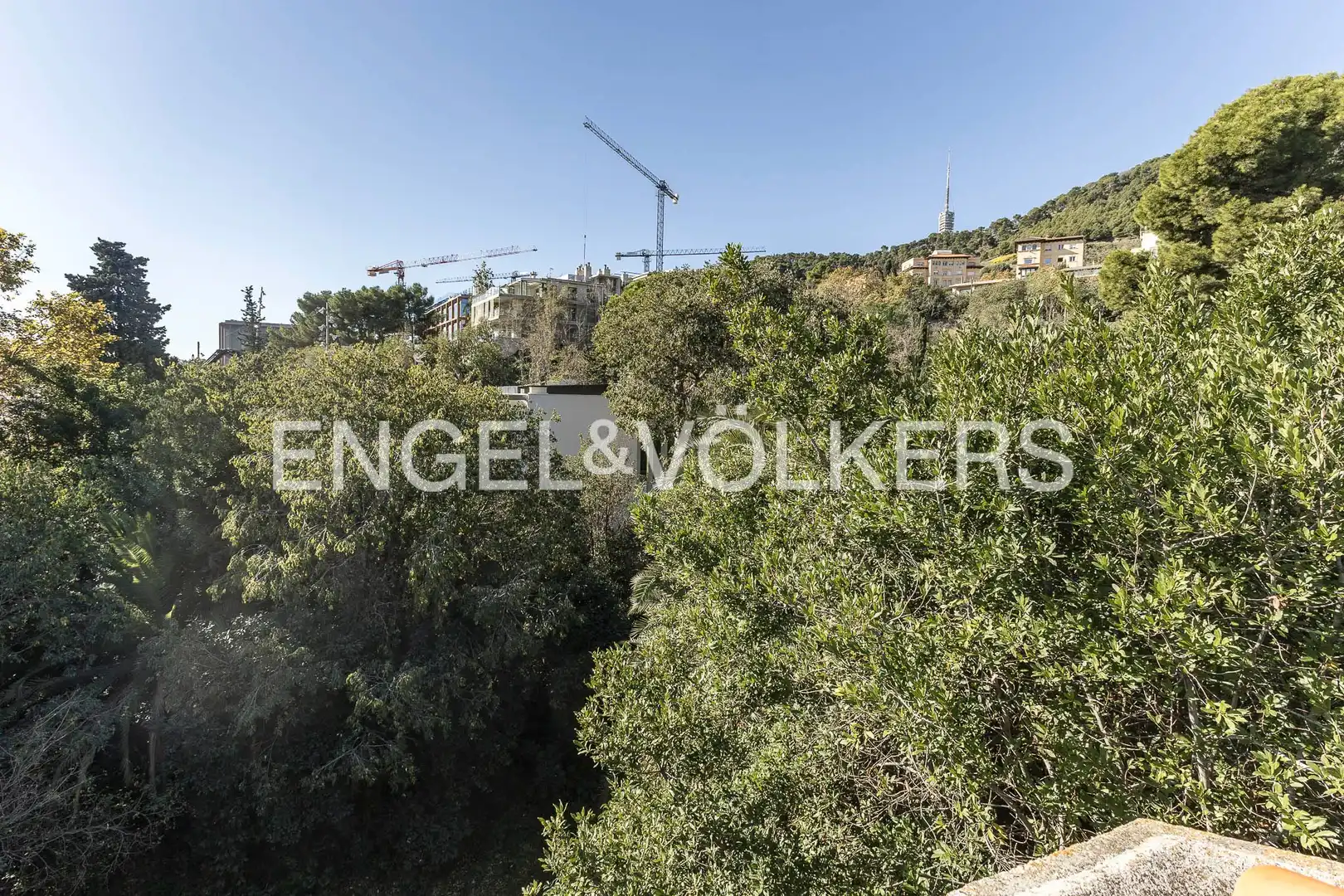 Casa o xalet en venda en Barcelona amb Calefacció, Jardí privat i Terrassa