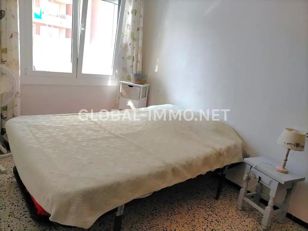 Dormitori de Apartament en venda en Roses amb Aire condicionat, Calefacció i Terrassa
