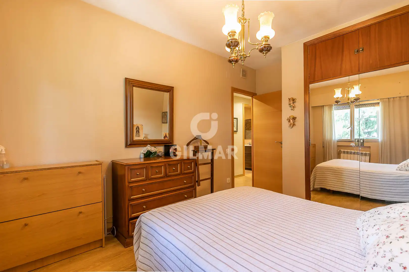 Habitación de Piso en venta en Madrid con Calefacción, Jardín privado y Piscina