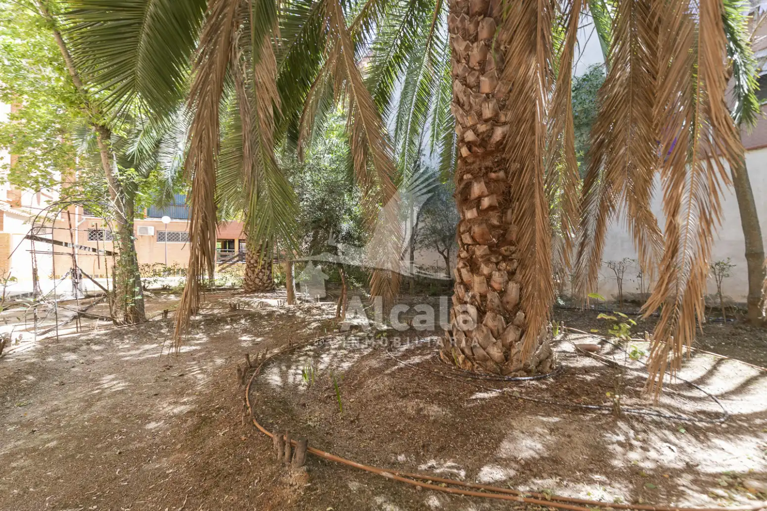Wohnung zum Verkauf in Ocaña mit Heizung, Privatgarten und Terrasse