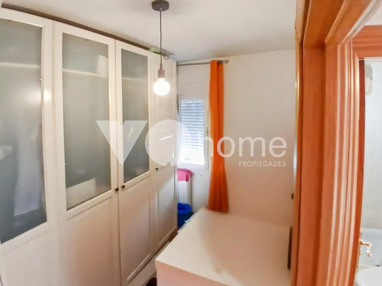 Bedroom of Flat for sale in Madrid  with Air Conditioner and Heating